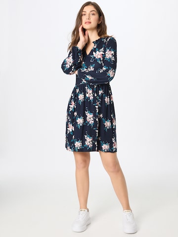 Robe 'Jila' ABOUT YOU en bleu