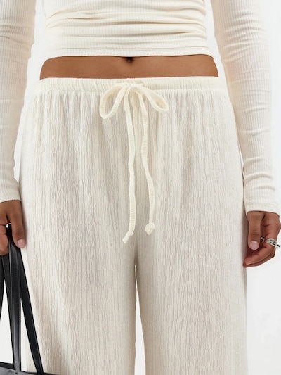 Pantaloni in 36 Busem di colore bianco, Visualizzazione prodotti