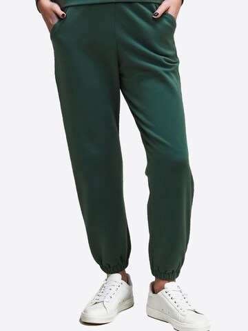 Vivisence Regular Workout Pants '9104' in Green: front
