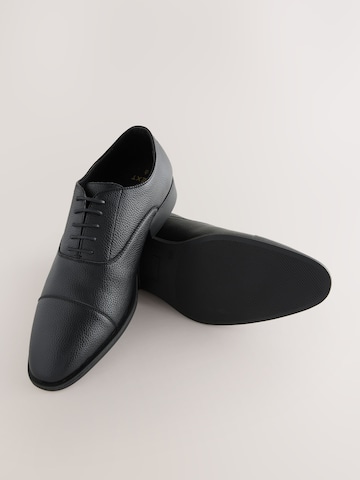Chaussure à lacets Next en noir