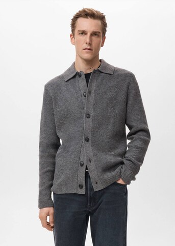 MANGO MAN Strickjacke 'Dina' in Grau: Vorderseite