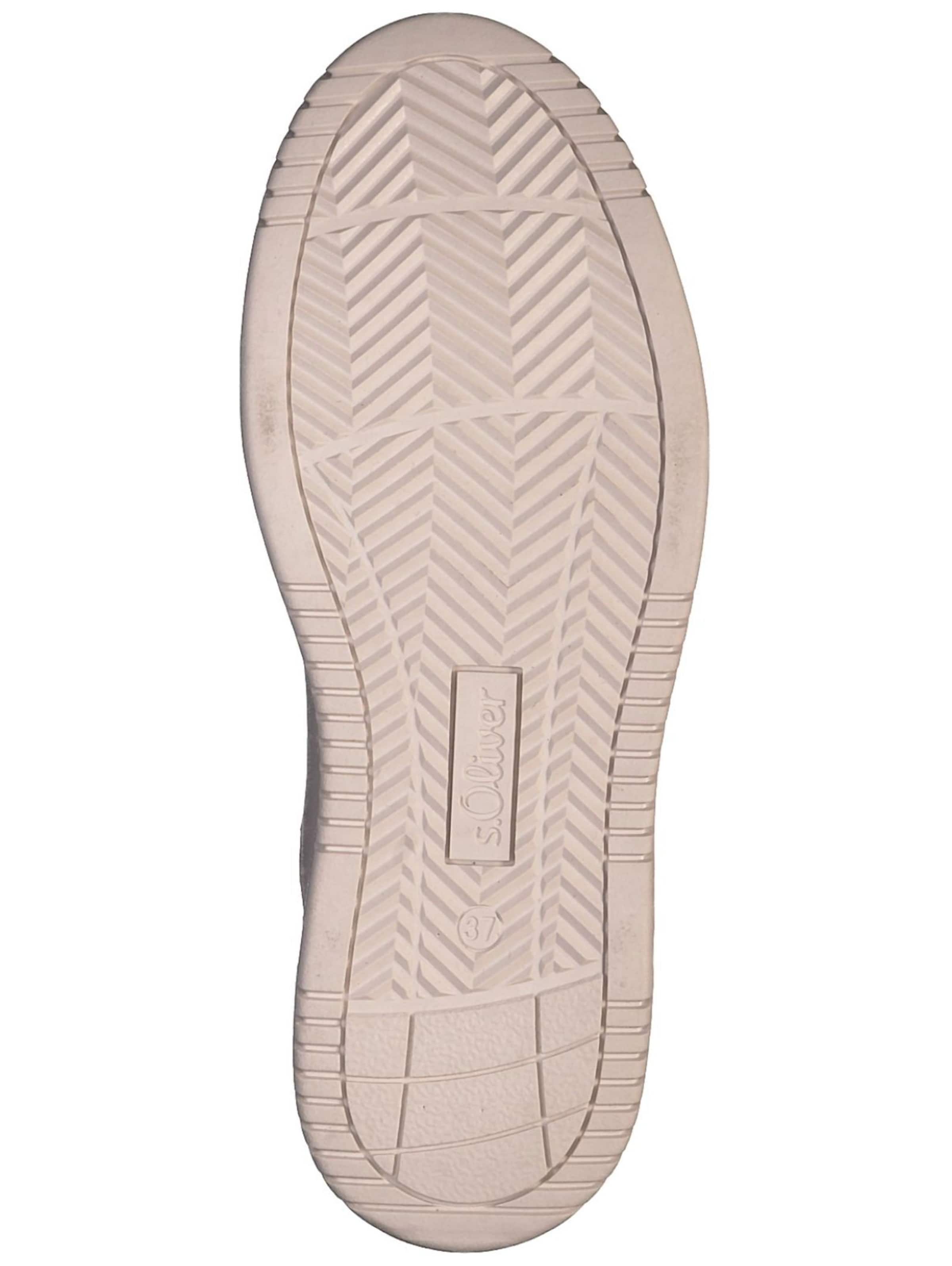 Baskets basses s.Oliver en blanc