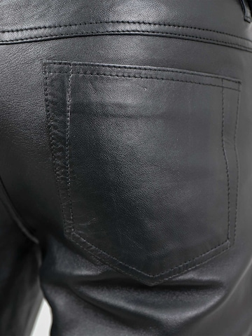 MADDOX Regular Hose 'Laurin'‌ in Schwarz