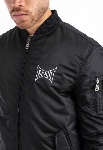 melns Tapout Starpsezonu jaka 'CHASHIERS'