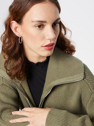 Cardigan Abercrombie & Fitch en vert