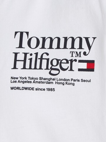 TOMMY HILFIGER T-shirt i vit