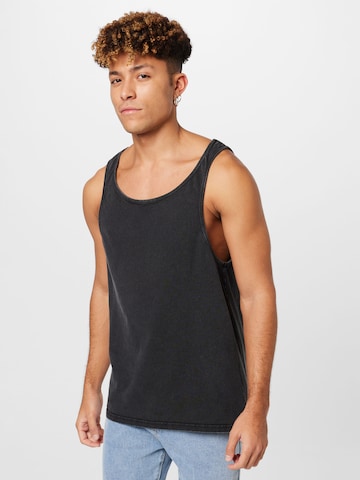 T-Shirt Urban Classics en noir : devant