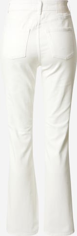 JJXX جينز واسع من الأسفل جينز 'Turin' بلون أبيض