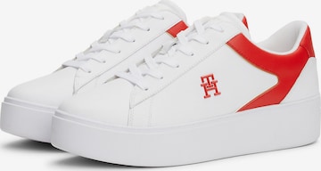 TOMMY HILFIGER Sneaker in Weiß