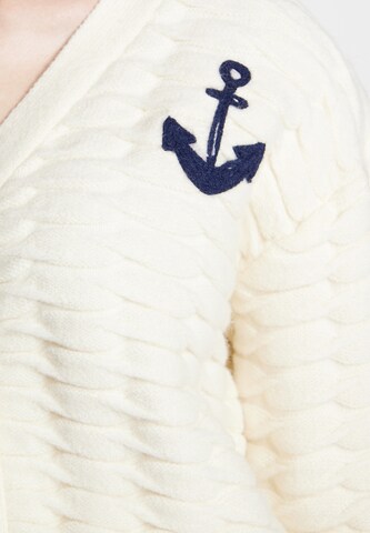 Geacă tricotată de la DreiMaster Maritim pe alb