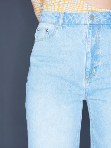 ABOUT YOU x Antonia Wide leg Jeans 'Tara' in Blue