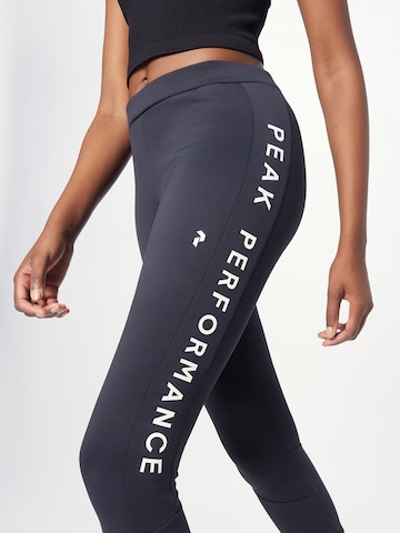 Slimfit Pantaloni sportivi 'Rider' di PEAK PERFORMANCE in nero