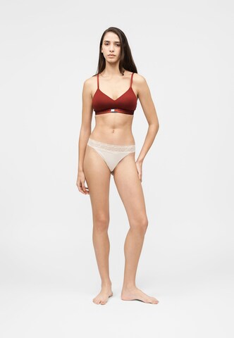 Tommy Hilfiger Underwear Сутиен с триъгълни чашки Сутиен в червено: отпред