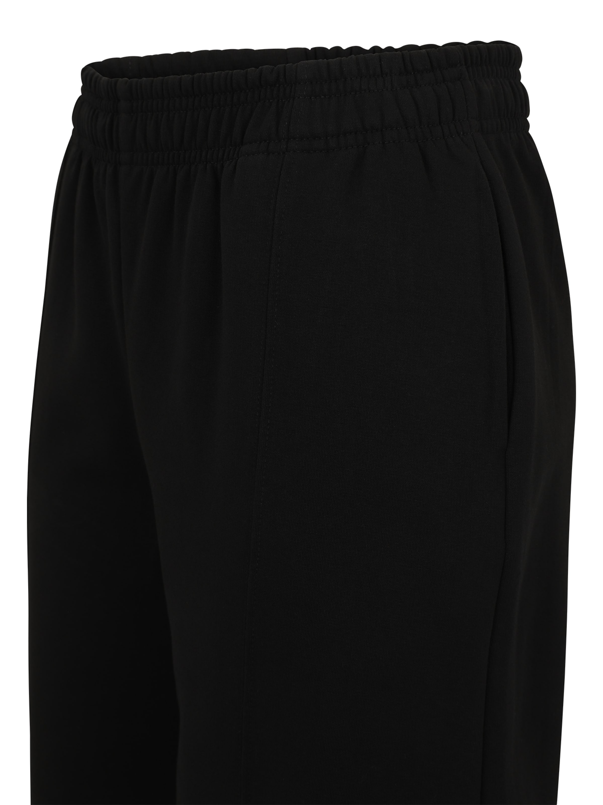 Only Petite Tapered Παντελόνι 'ONLEVISA' σε μαύρο