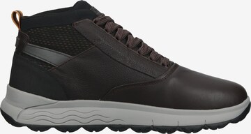 GEOX Sneakers hoog in Bruin