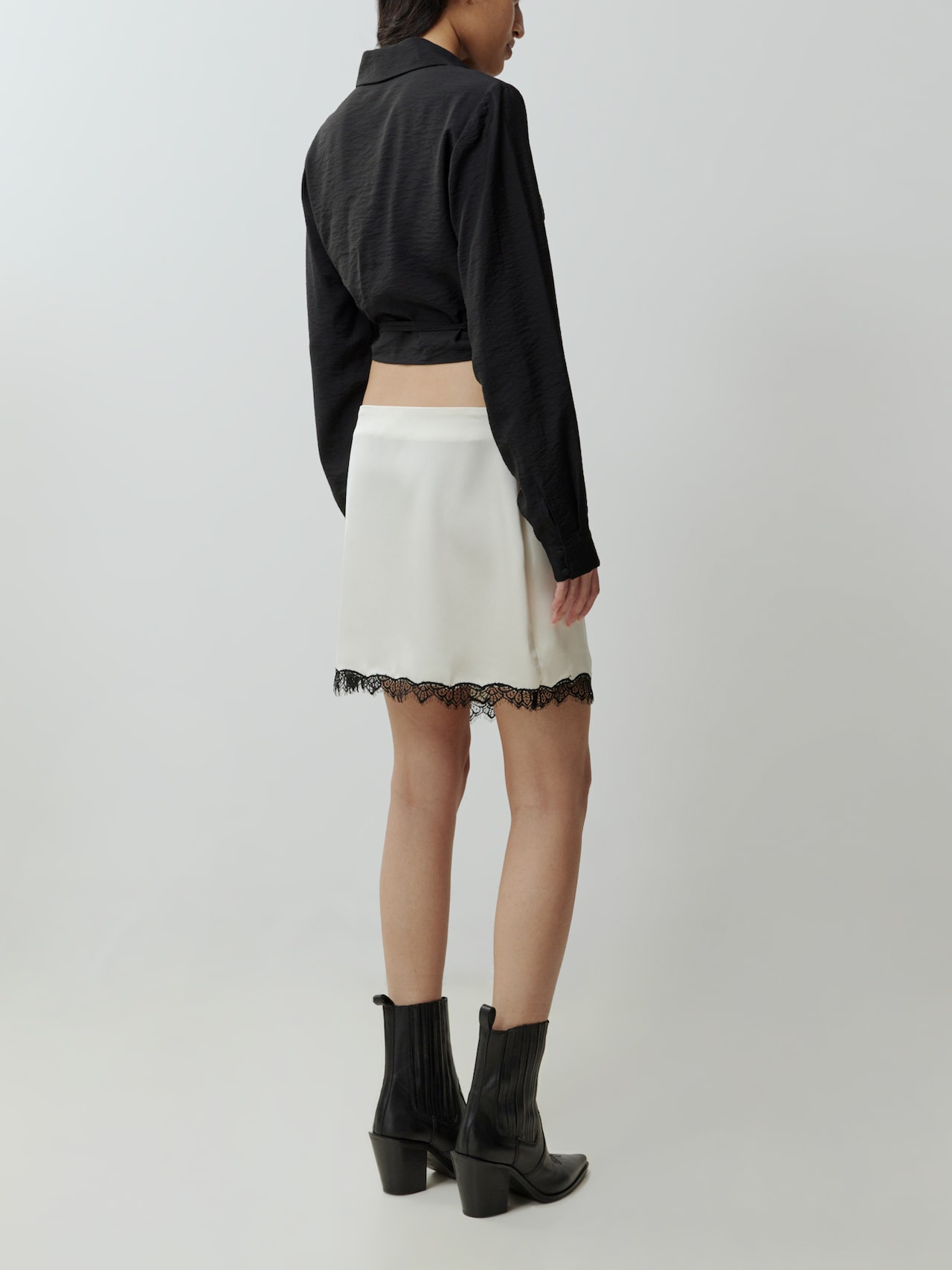 EDITED Blusa 'Mafalda' negro