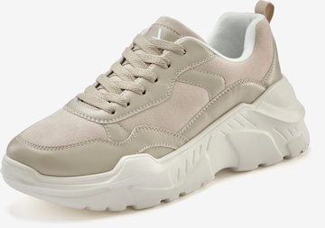 LASCANA Sneaker in Beige: Vorderseite