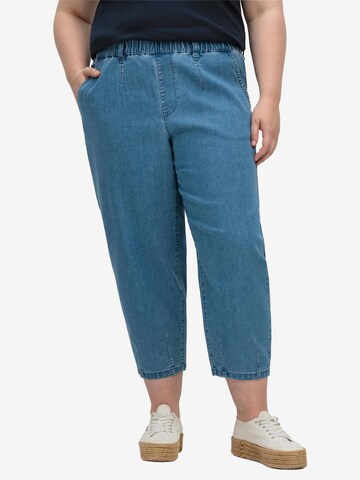 SHEEGO Tapered Jeans 'OLIVIA' in Blue: front