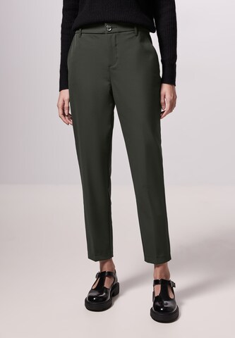 Street One Studio Slimfit Chinohose in Grün: Vorderseite