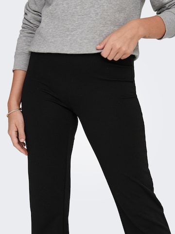 Regular Pantaloni 'Paige' de la ONLY pe negru