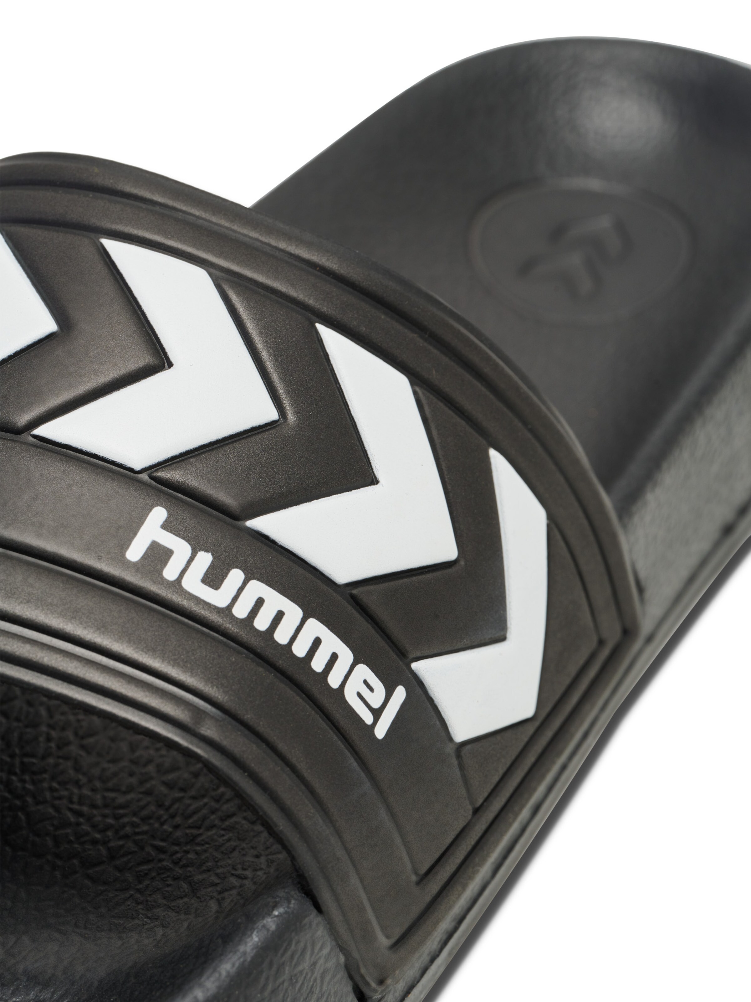 Hummel Beach & swim shoe in Black