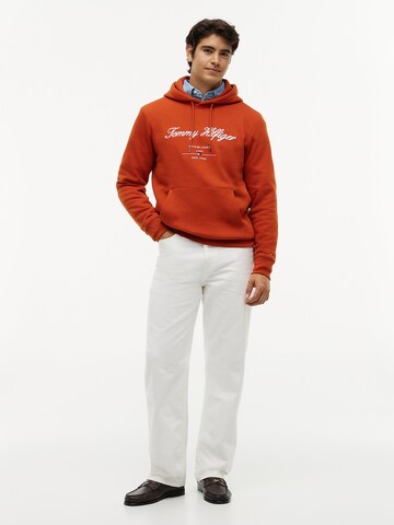 TOMMY HILFIGER Sweatshirt in Orange
