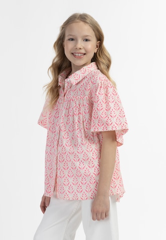IZIA Blouse in Pink: front