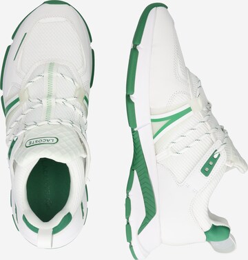 Baskets basses LACOSTE en blanc