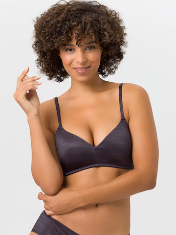 BeeDees T-shirt Bra 'BH The One NP' in Black