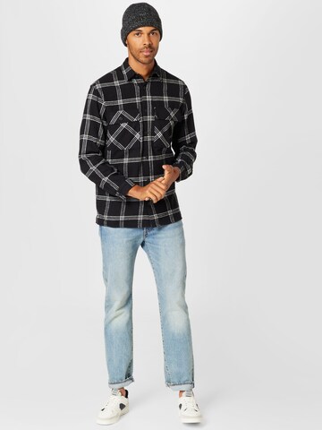 JACK & JONES Comfort Fit Skjorte 'GORDON' i sort