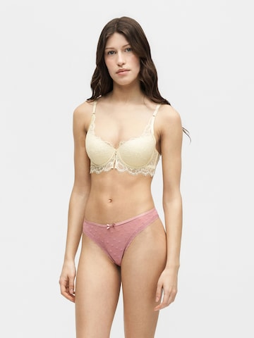dzeltens Hunkemöller Stringu biksītes