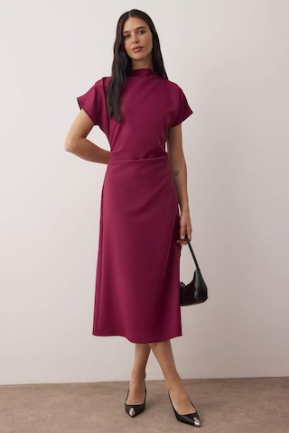 Trendyol Kleid in Lila: Vorderseite