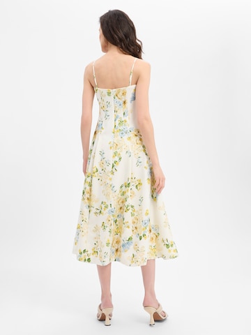 Marie Lund Evening dress in Yellow