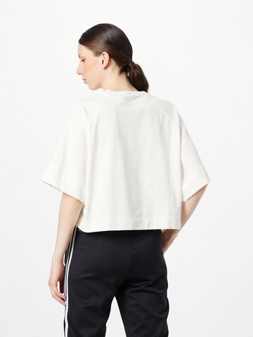 balta ADIDAS ORIGINALS Marškinėliai 'Premium Essentials'
