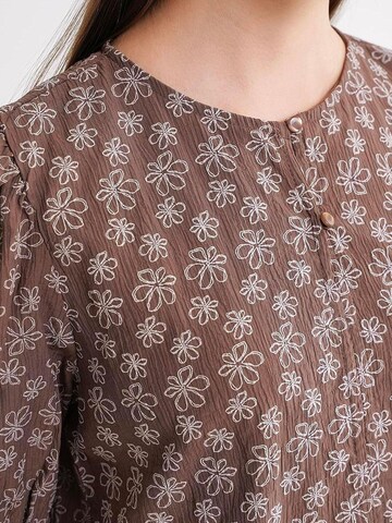 MixRay - Blusa em castanho