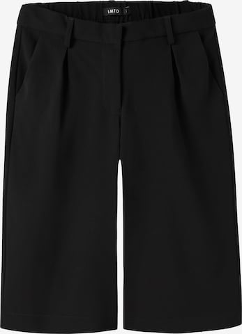 LMTD Loose fit Trousers in Black: front