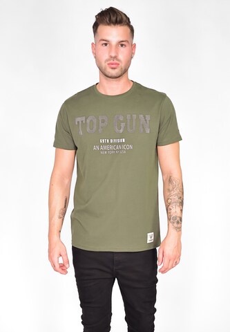 TOP GUN Shirt 'TG20213006' in Groen: voorkant