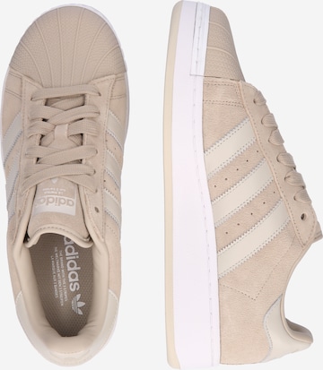 ADIDAS ORIGINALS - Zapatillas deportivas bajas 'SUPERSTAR' en beige