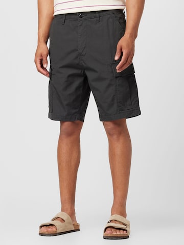 LEVI'S ® Широка кройка Карго панталон 'Carrier Cargo Short' в сиво: отпред