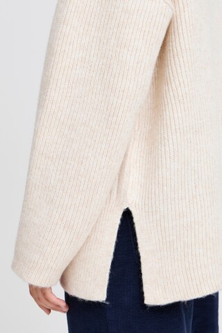 Pullover di b.young in beige