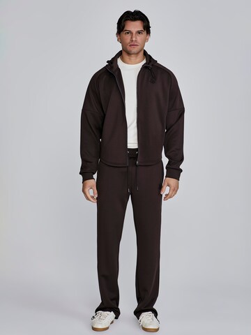 Veste de survêtement SikSilk en marron