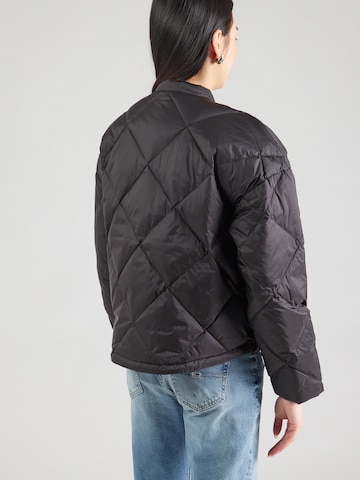 TOMMY HILFIGER Jacke in Schwarz