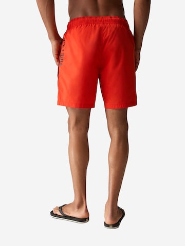 Bogner Fire + Ice Badeshorts 'Sorin' in Rot