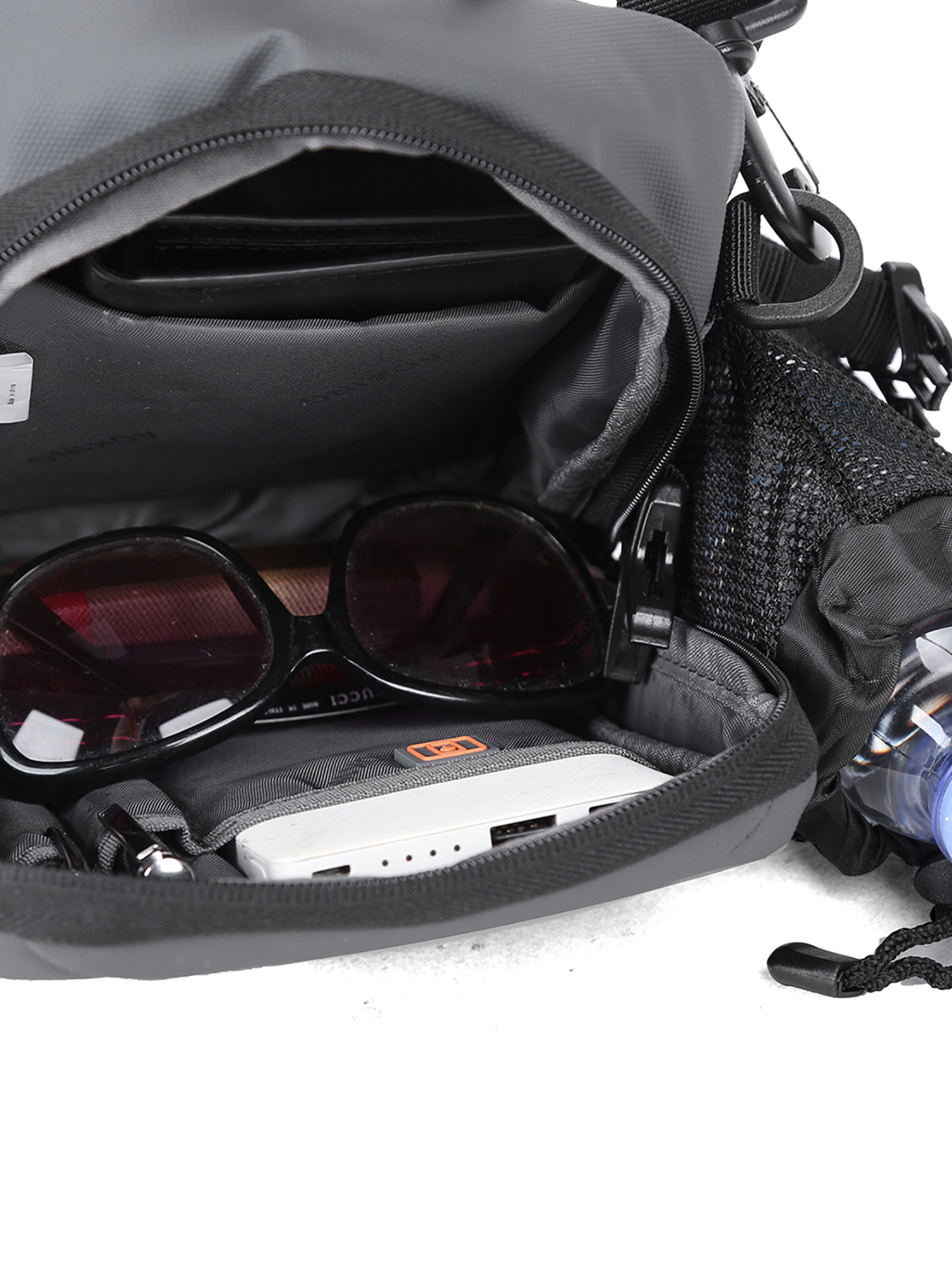 Aoking Umhängetasche in Grau