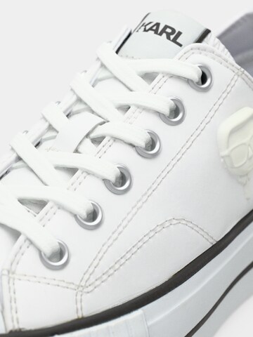 Karl Lagerfeld Trampki niskie w kolorze biały
