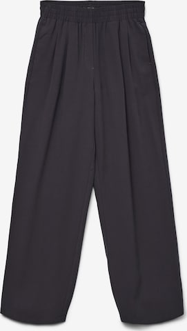 Baggy Pantaloni con pieghe 'CARMEN' di VERO MODA in blu: frontale