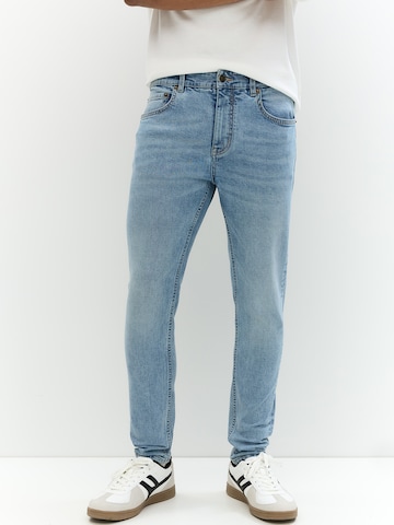 Pull&Bear Slimfit Jeans i blå: framsida