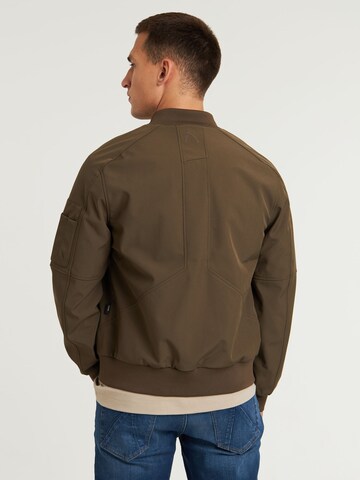 Veste mi-saison 'Dash Softshell' CHASIN' en marron