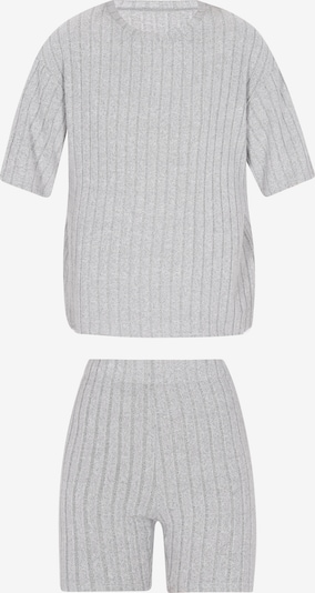 Pižama su šortais iš IZIA, spalva – pilka, Prekių apžvalga