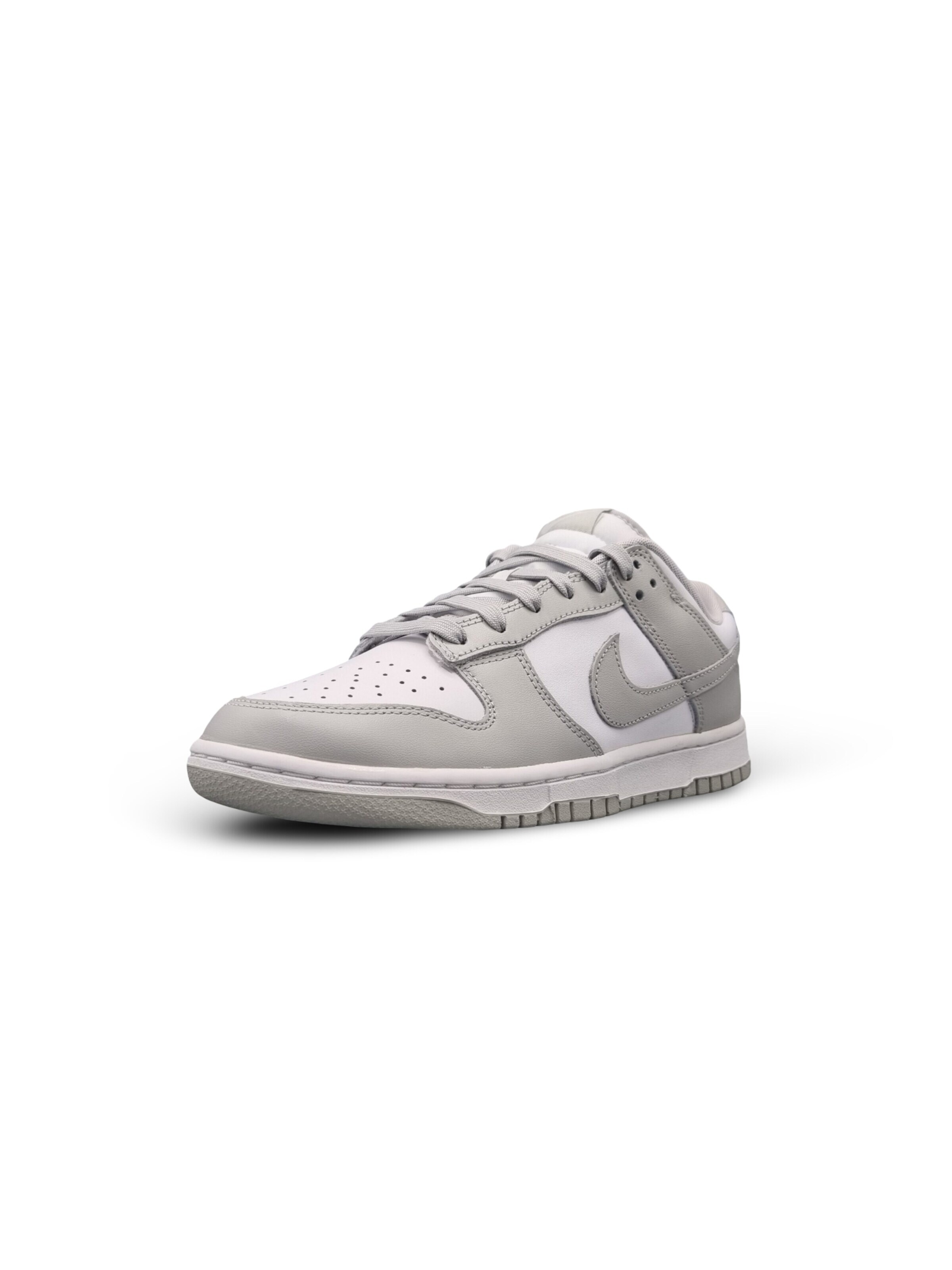 NIKE Sneakers in Grey: front